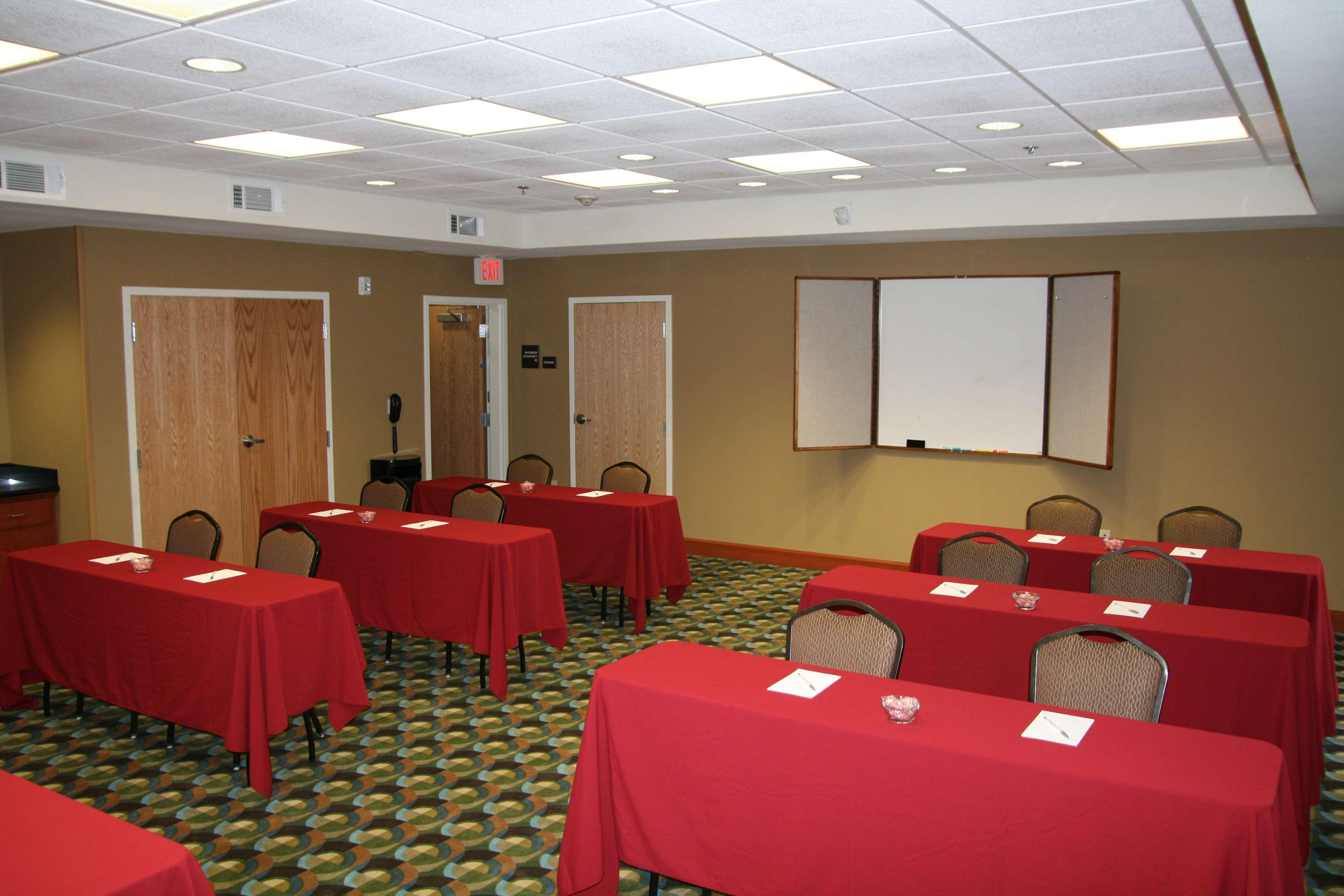 Hampton Inn Las Vegas/North Speedway Εξωτερικό φωτογραφία