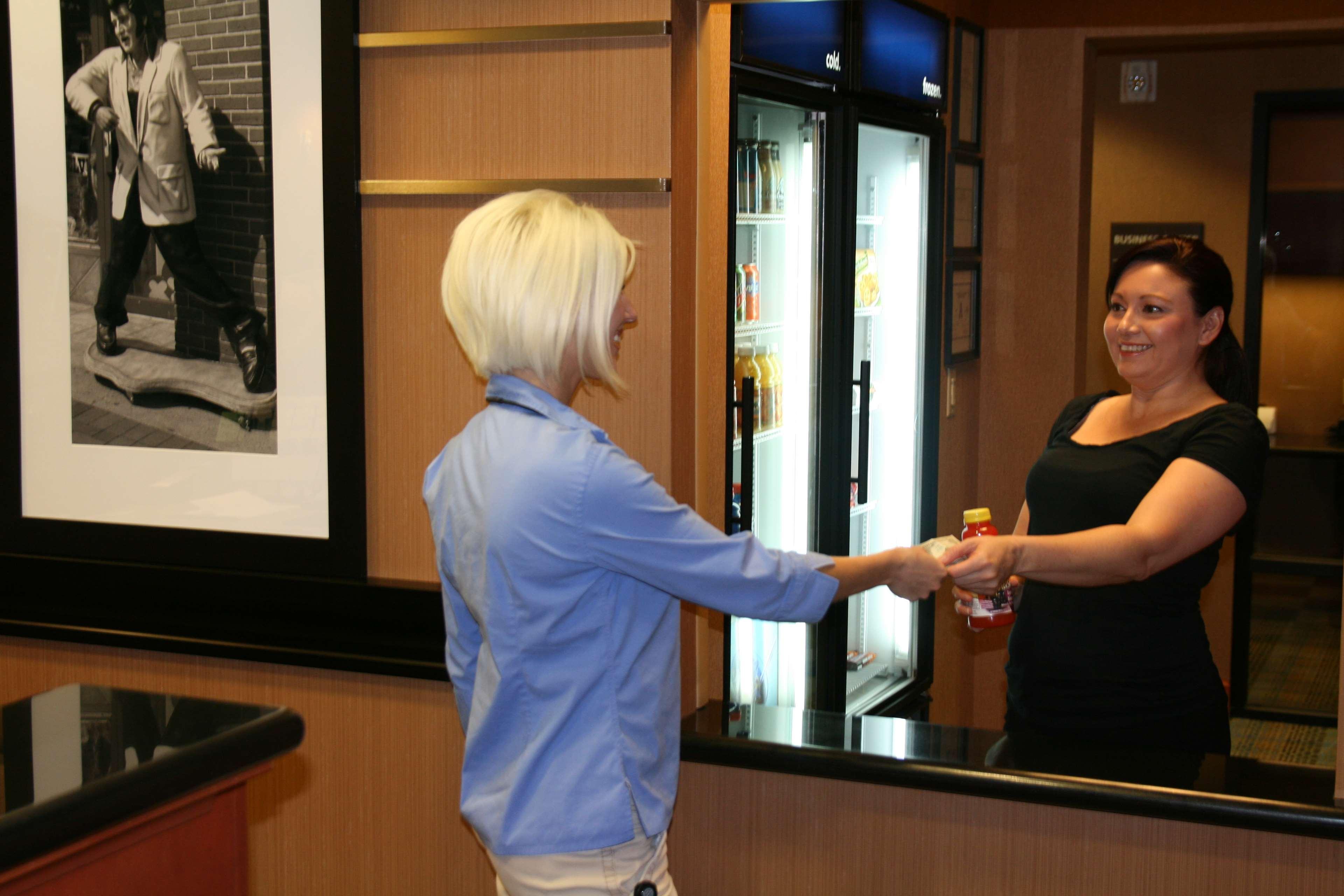 Hampton Inn Las Vegas/North Speedway Εξωτερικό φωτογραφία