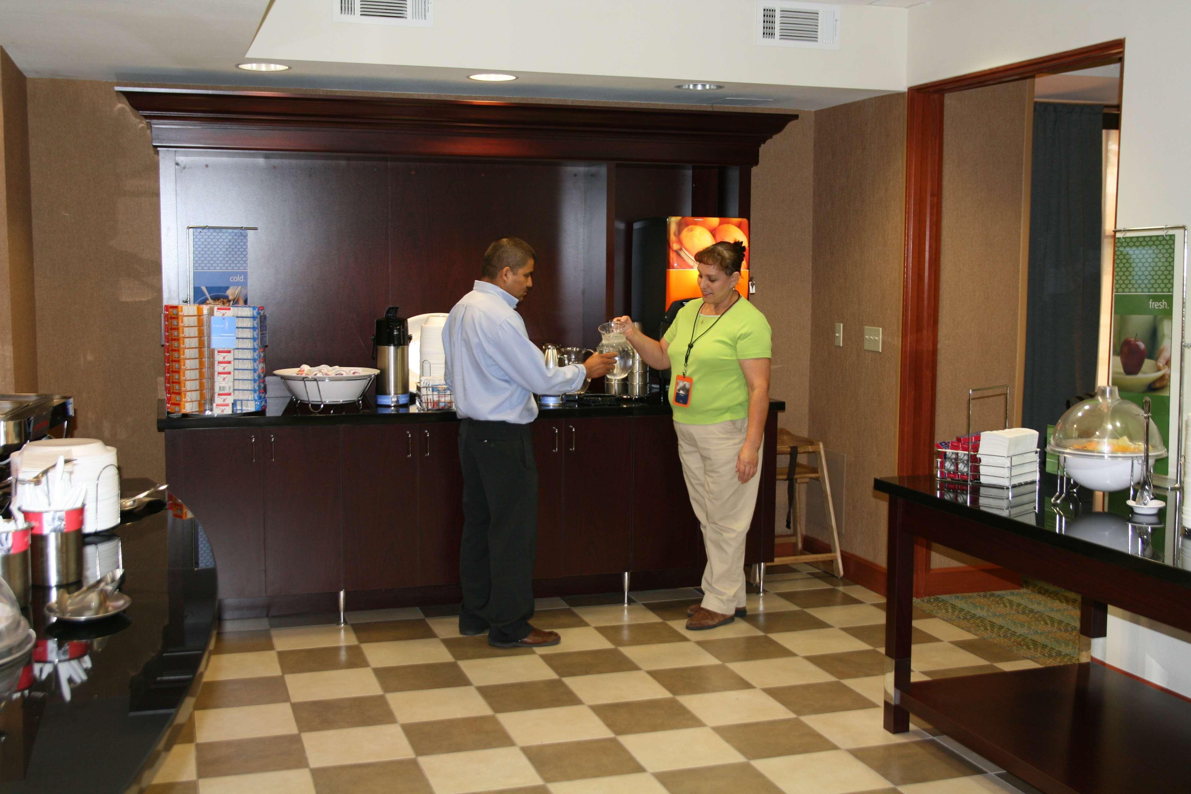 Hampton Inn Las Vegas/North Speedway Εξωτερικό φωτογραφία